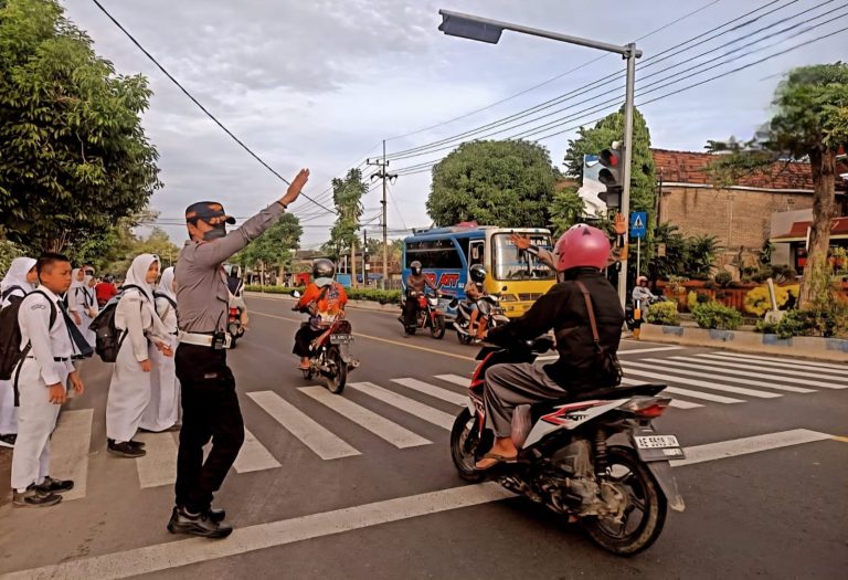 Gambar 2 Penyeberangan